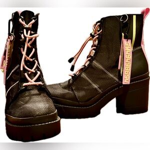 Steve Madden Betamax Platform Boots Black Size 11m